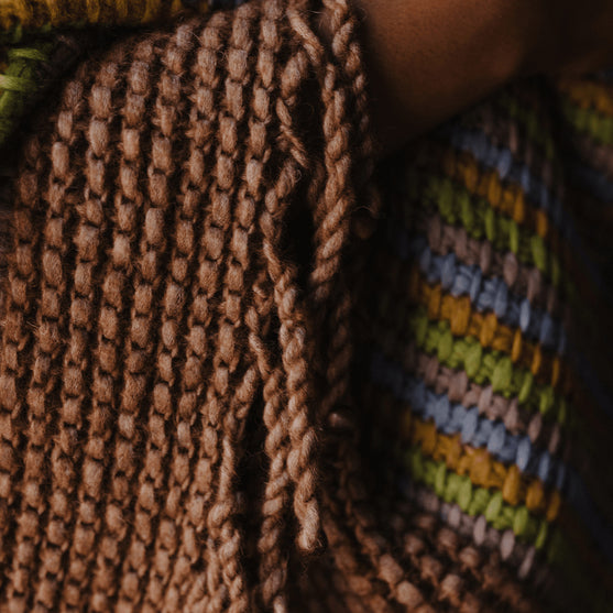 

Demeter - Pärlbesatt Sjal
5