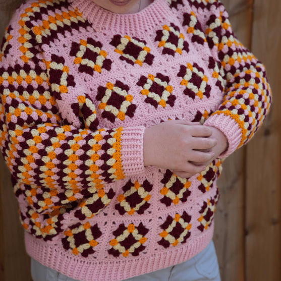 

Boxy Bloom - Tröja
4