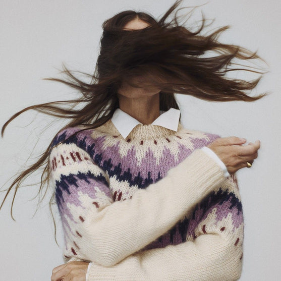 

Dorthea - Yoke Tröja
8