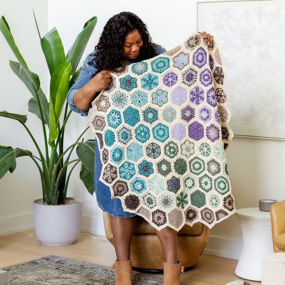 

Aura - Motivfilt - CAL
3