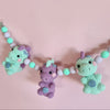 

Dino Pram Chain
2
