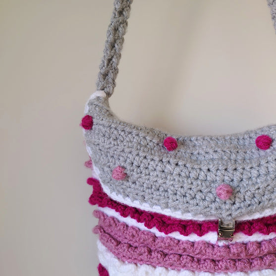 

Love Fest - Axelväska
3