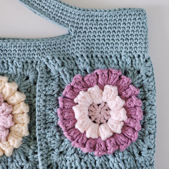 

Spring Meadow - Shoppingväska
4