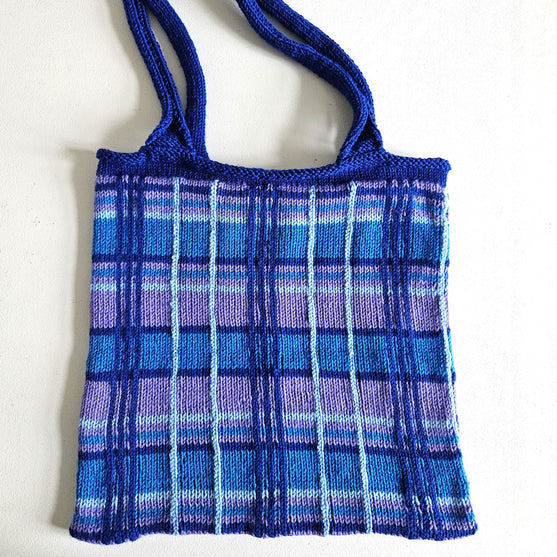 

Till vardags och fest - Tovad väska
5