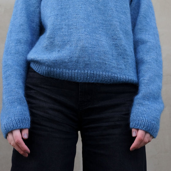 

Hazy Whisper - Tröja
9