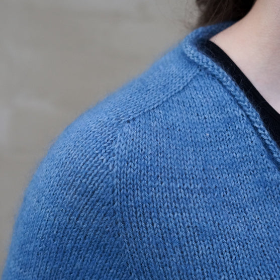 

Hazy Whisper - Tröja
13