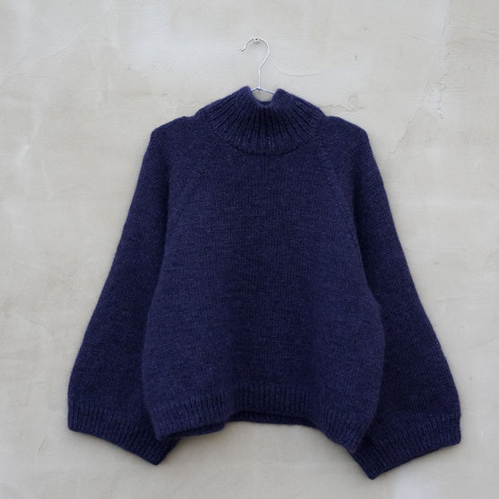 

Deep Tide - Sweater
1
