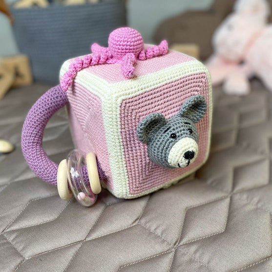 

Babyfryd - Sensory Cube
2