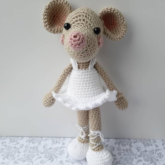 

Ballerina Mus
1