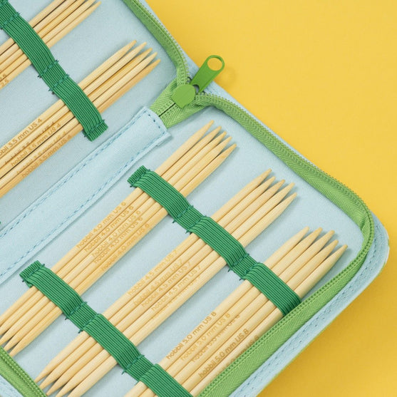 

Bamboo Set med strumpstickor - 15 cm - Hobbii
4