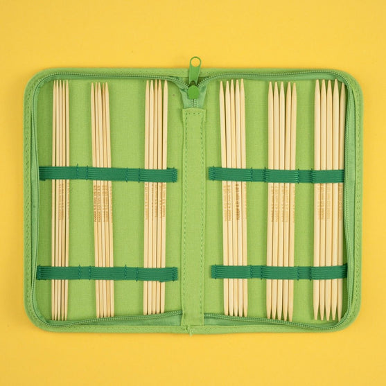 

Bamboo Set med strumpstickor - 20 cm - Hobbii
7