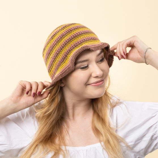 

Sopka - Bucket hat with brim
1