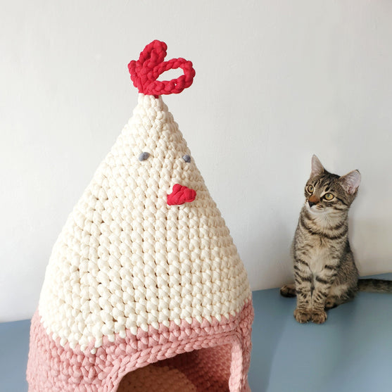 

Chicky Kitty - Katt Koja
2
