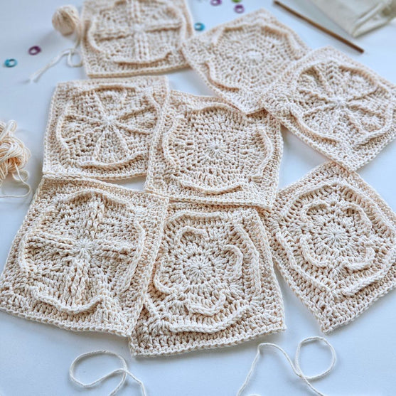 

Compass Rose - West - Mormorsruta
3