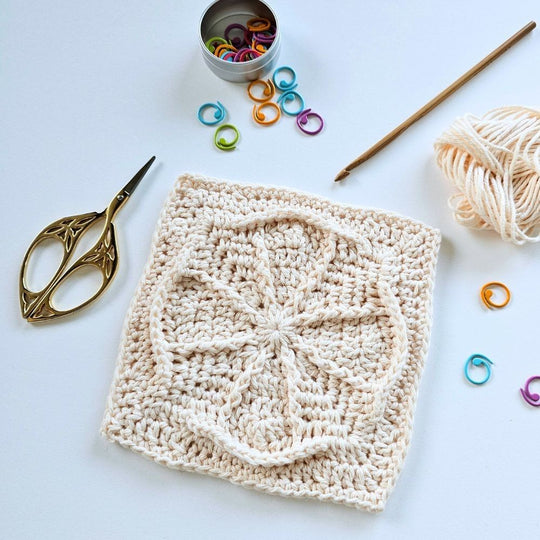 Compass Rose - West - Mormorsruta