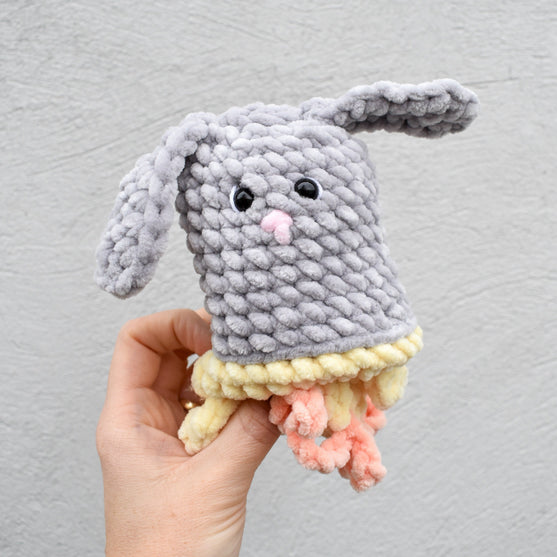 

Hare och Kyckling – Vändbar nalle
2