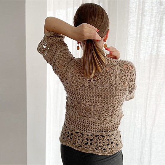

Frosty Flower - T-shirt
4