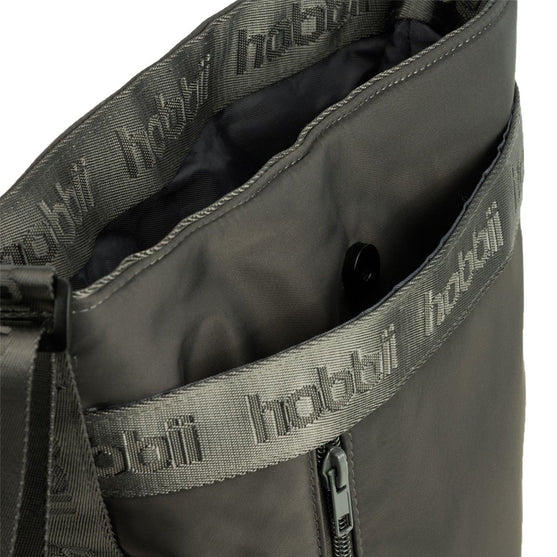 

Cylinder axelremsväska - Hobbii
3