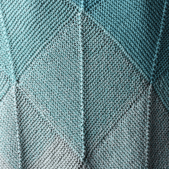 

Emerald - Domino Sjal
4