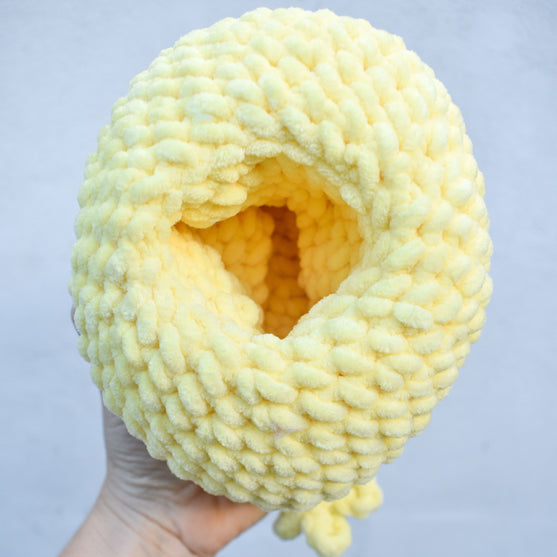 

Henny - Höna med ägg
5