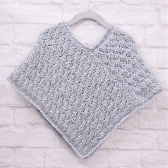 

Winter Shells Poncho - Barn - Evergreen
2