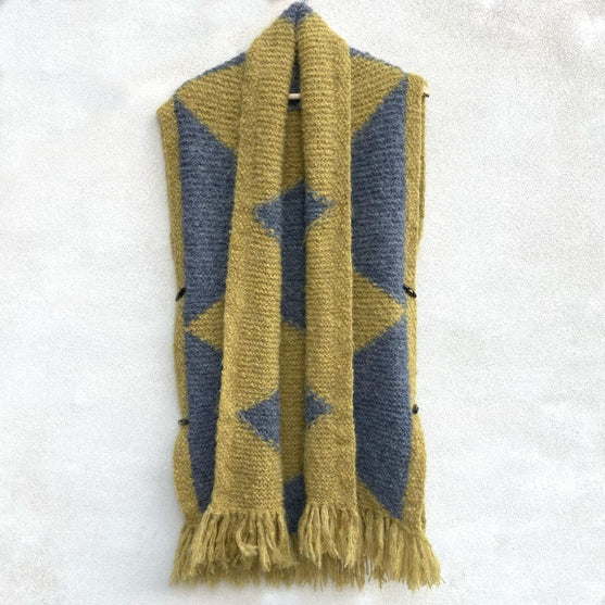 

Fringy - Lång sjal
5