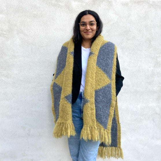 

Fringy - Wrap Shawl
1