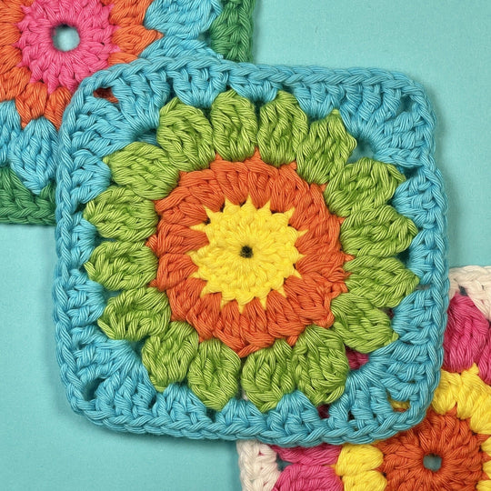 Hobbii Granny Square - Solros