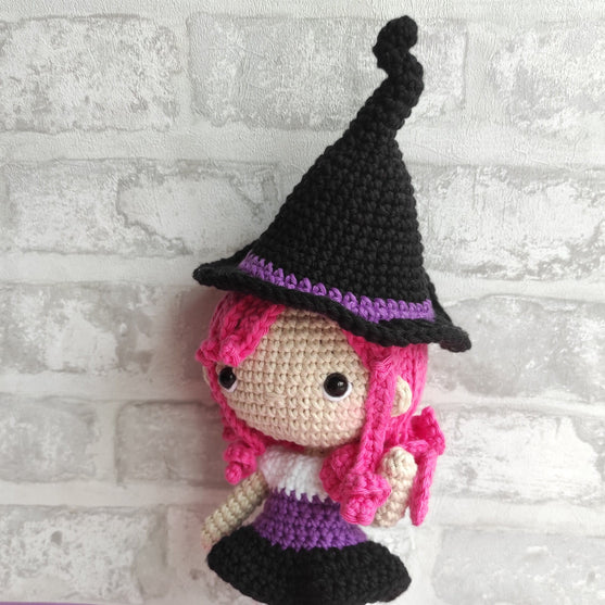 

Systrarna Ada och Kat - Halloween
5