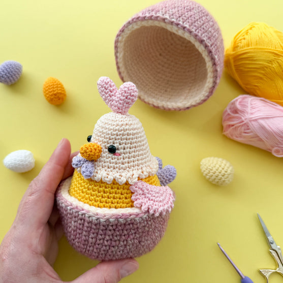 

Chicken - Easter Surprise Egg
3