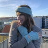 

Soft Twist – Pannband och tumvantar
2