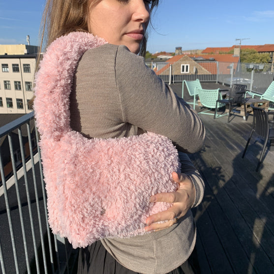 

Phoebe - Bag
2