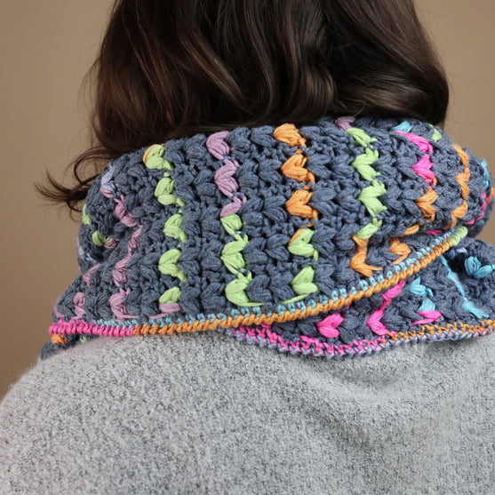 

Heart’s Desire - Scarf
5