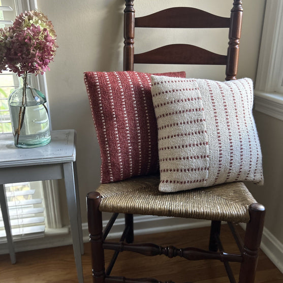 

Cedar Stitch - Kuddfodral
1