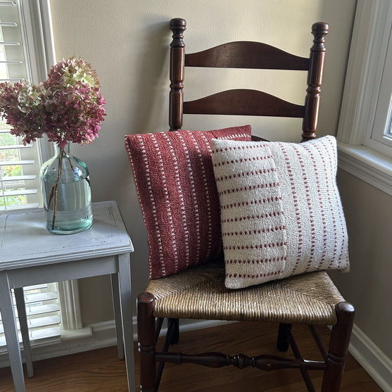 

Cedar Stitch - Kuddfodral
2