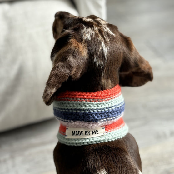 

Wes - Hund Scarf
3