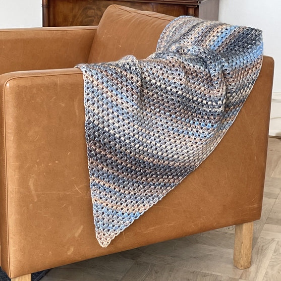 

Lacy Afternoon - Sjal i tunisisk virkning
2