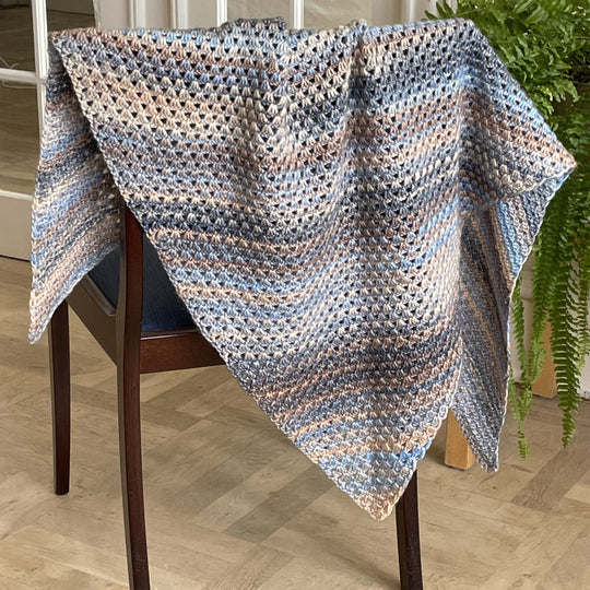 Lacy Afternoon - Sjal i tunisisk virkning