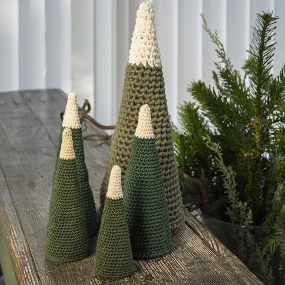 

Cone Decorations - Christmas decoration
2