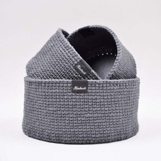 

Ribbon Baskets with round leather base – Knit Stitch
5