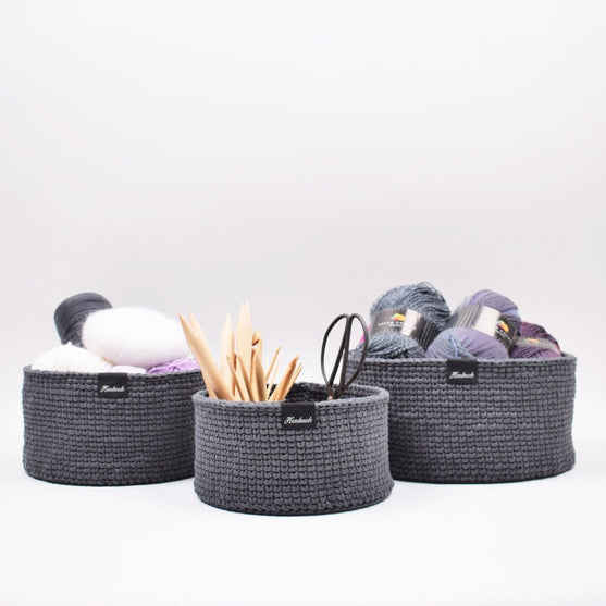 

Ribbon Baskets with round leather base – Knit Stitch
4
