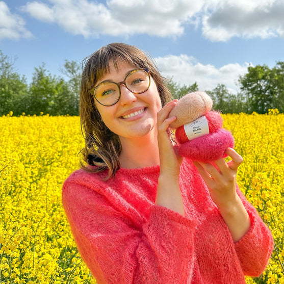 

Martha Silk - Tröja med hålmönster
2