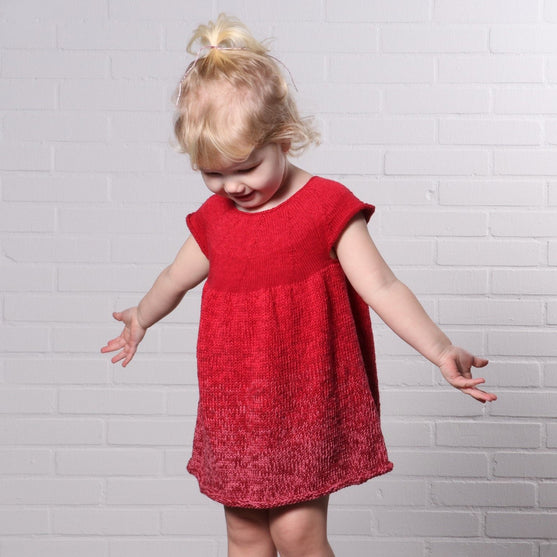 

Nina Barnklänning
4