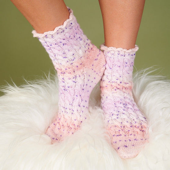 

Strumpor med Flätor
1