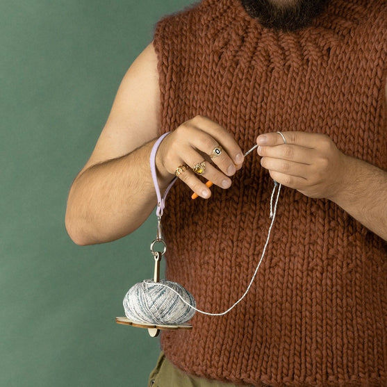 

Garnhållare för handled - Hobbii
3