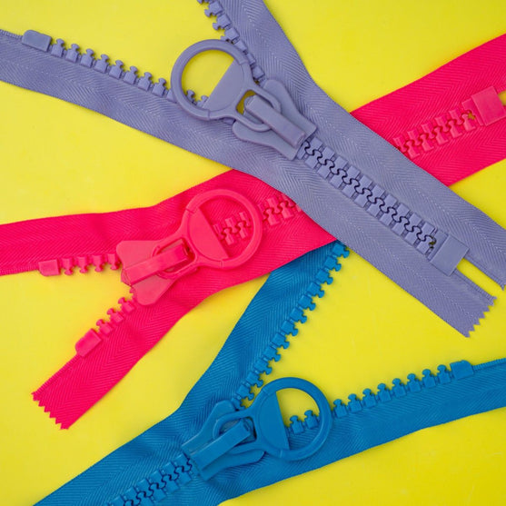 

Giga blixtlås - Hobbii
2